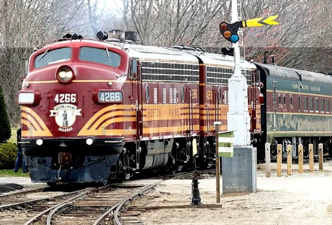 New England Trains And Fall Colors