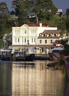 Tasmania And The Sheffield Steamfest