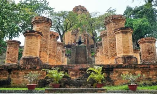 Vietnam By Private Train And Boat